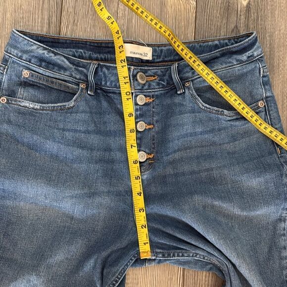 Maurice’s Distressed Knee Button Fly Denim - Picture 7 of 10